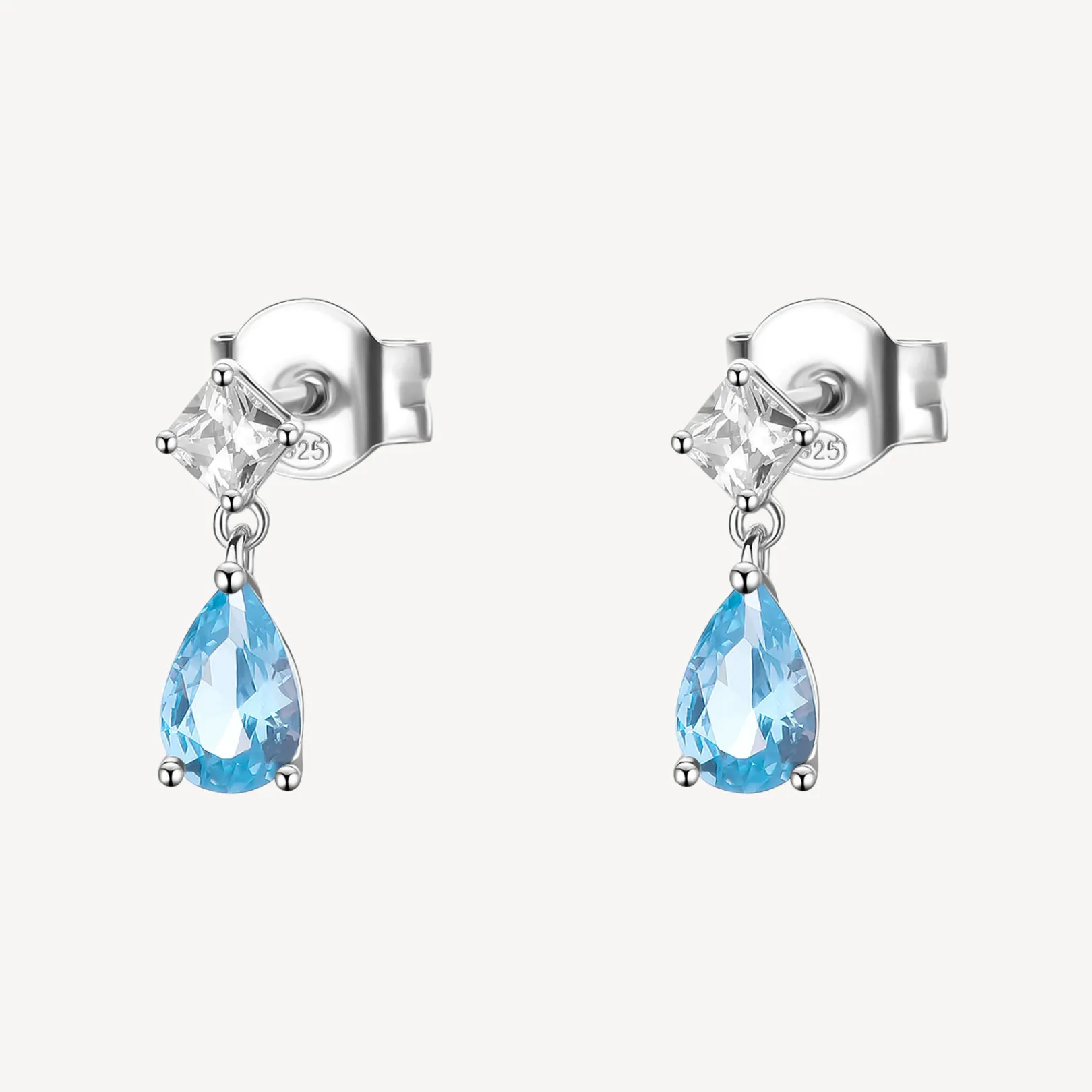 orecchini_con_pendente_li_0.webp Discount Orecchini Con Pendente Light Blue Gioielli Fancy | FCL112 Donna Gioielli Moda Donna